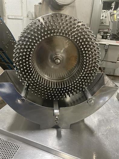 Used Vanguard VSF-III semi-automatic encapsulator