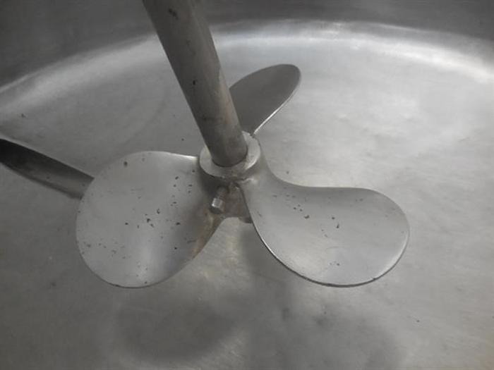 Used Vulcan Hart model KST-80 80 Gallon Stainless Steel Jacketed Tank with Mixer