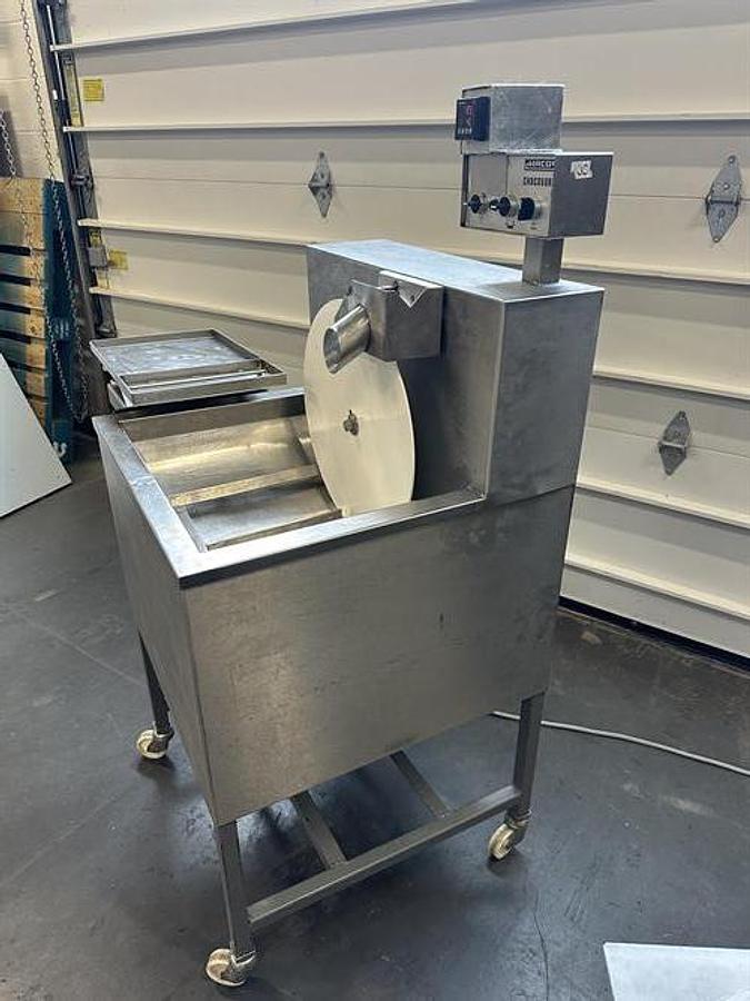Used Hacos Chocoform 40-lb Tempering Machine