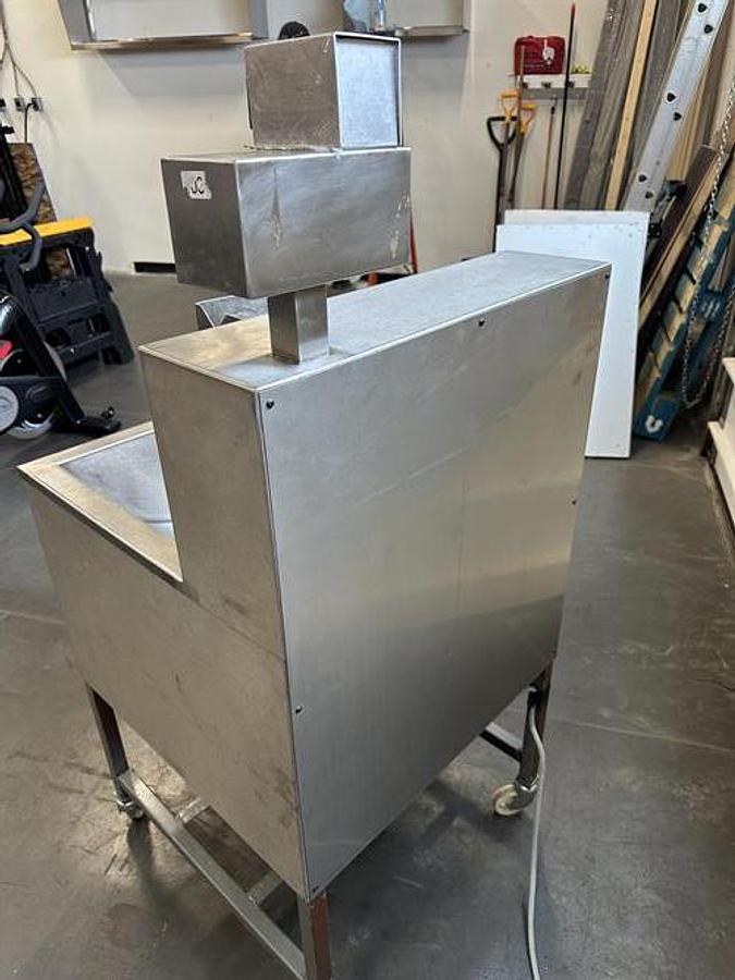 Used Hacos Chocoform 40-lb Tempering Machine