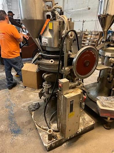 Used Stokes DS-3 15 station tablet press