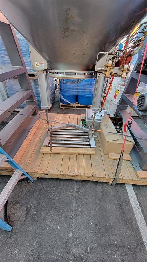 Used Gemco 30 Cu Ft stainless steel double cone blender