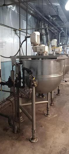 Used Groen model DN/RA 60-SP 60 Gallon Stainless Steel Single Action Cooking and Mixing Kettle