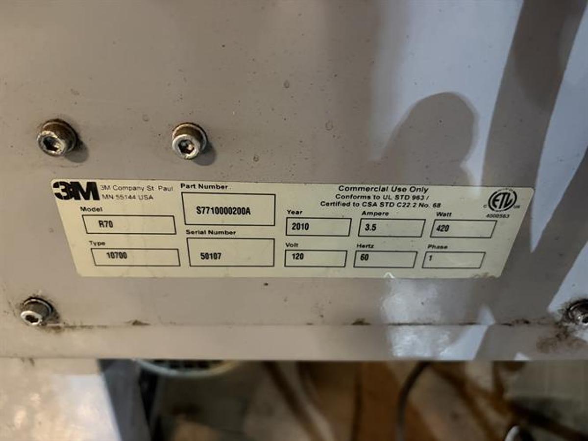 Used 3M Model R70 Top & Bottom Random Case Tape