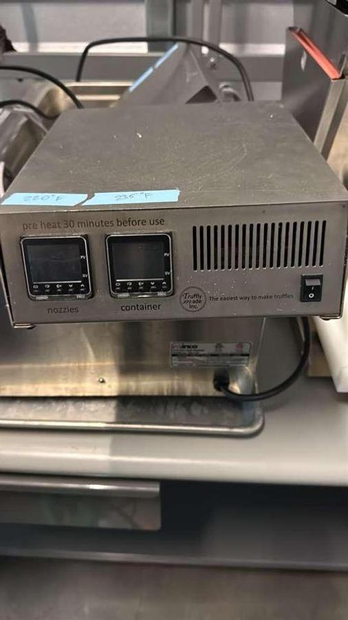 Used Truffly Made XL Universal Depositor