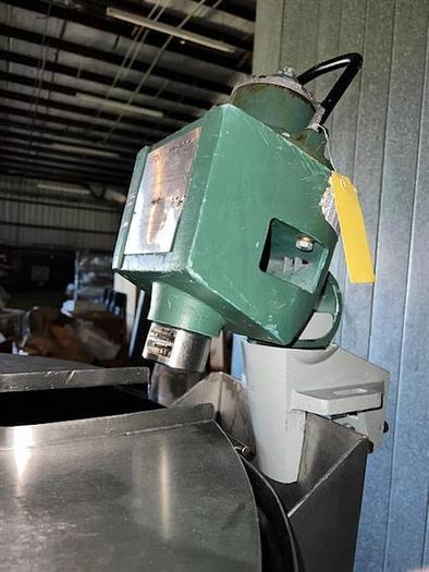 Used Viatek 125 gallon stainless steel tank with hinged cover