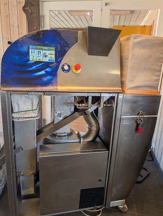 Used Selmi 50 kg/hr Winnower