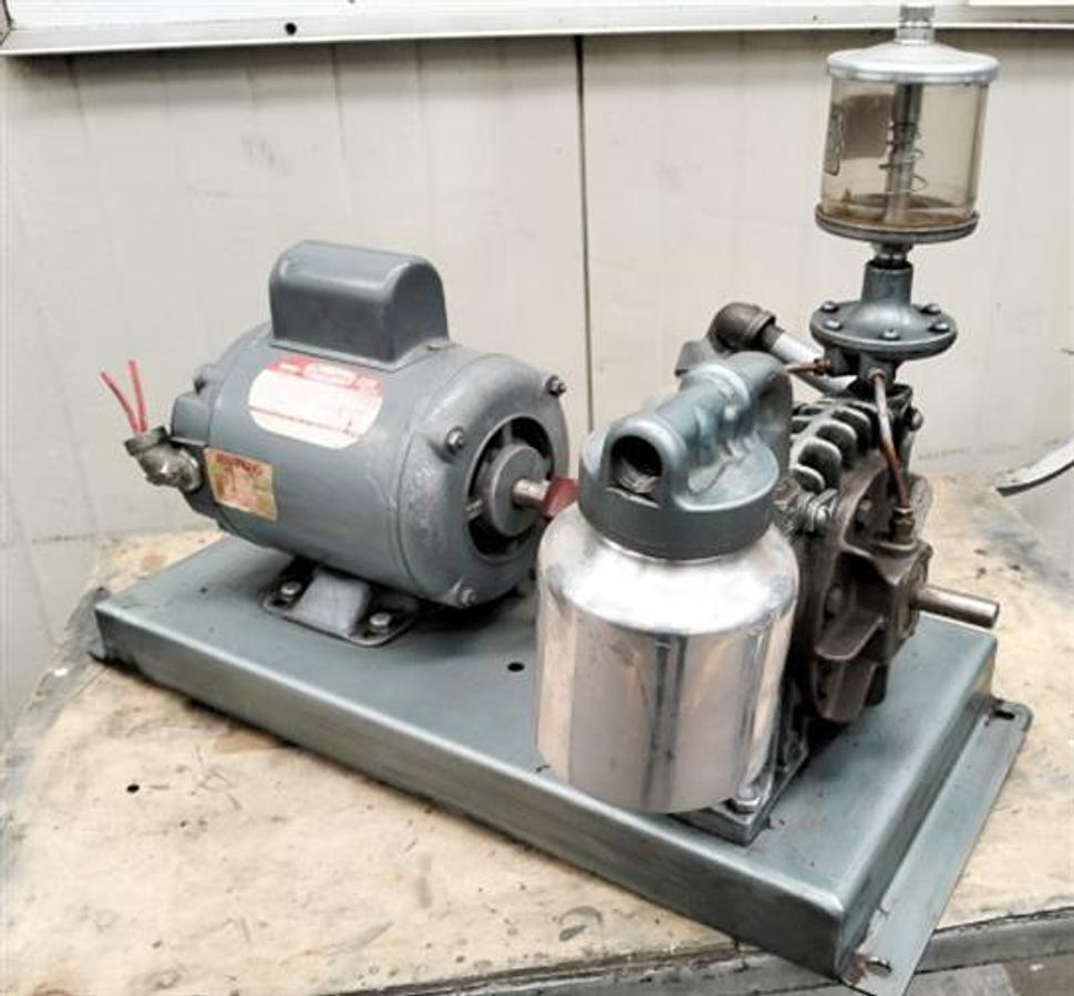 Used Carbon steel vacuum pump