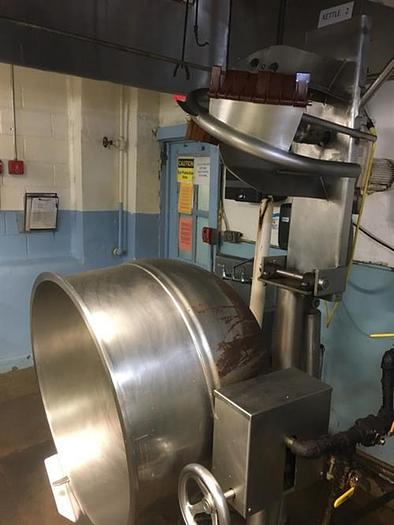 Used Groen model DN/RA 60-SP 60 Gallon Stainless Steel Single Action Cooking and Mixing Kettle