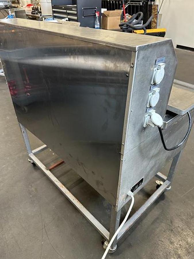 Used Vofachoc 60 lb Tempering Machine