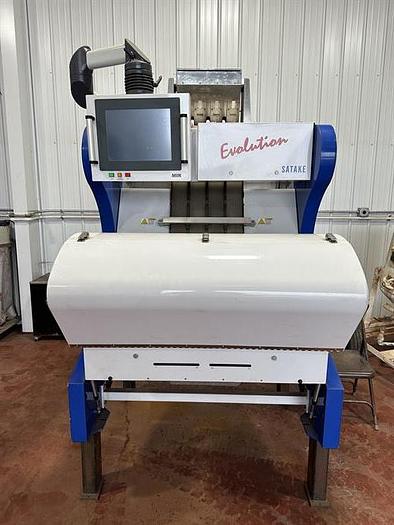 Used Satake EVO-IR-400 Infrared Color and Sorting Machine for Nuts