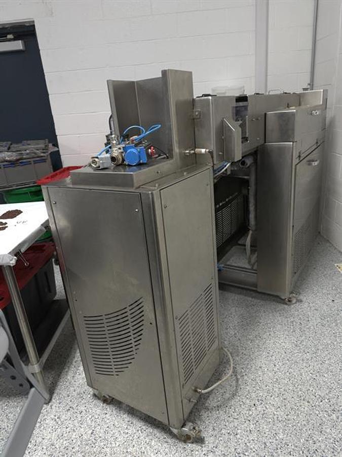Used Selmi Mold Loader 275 Solid & Shell Figures