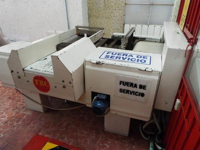 Used Delver 3-Layer Chocolate Mint Molding Plant