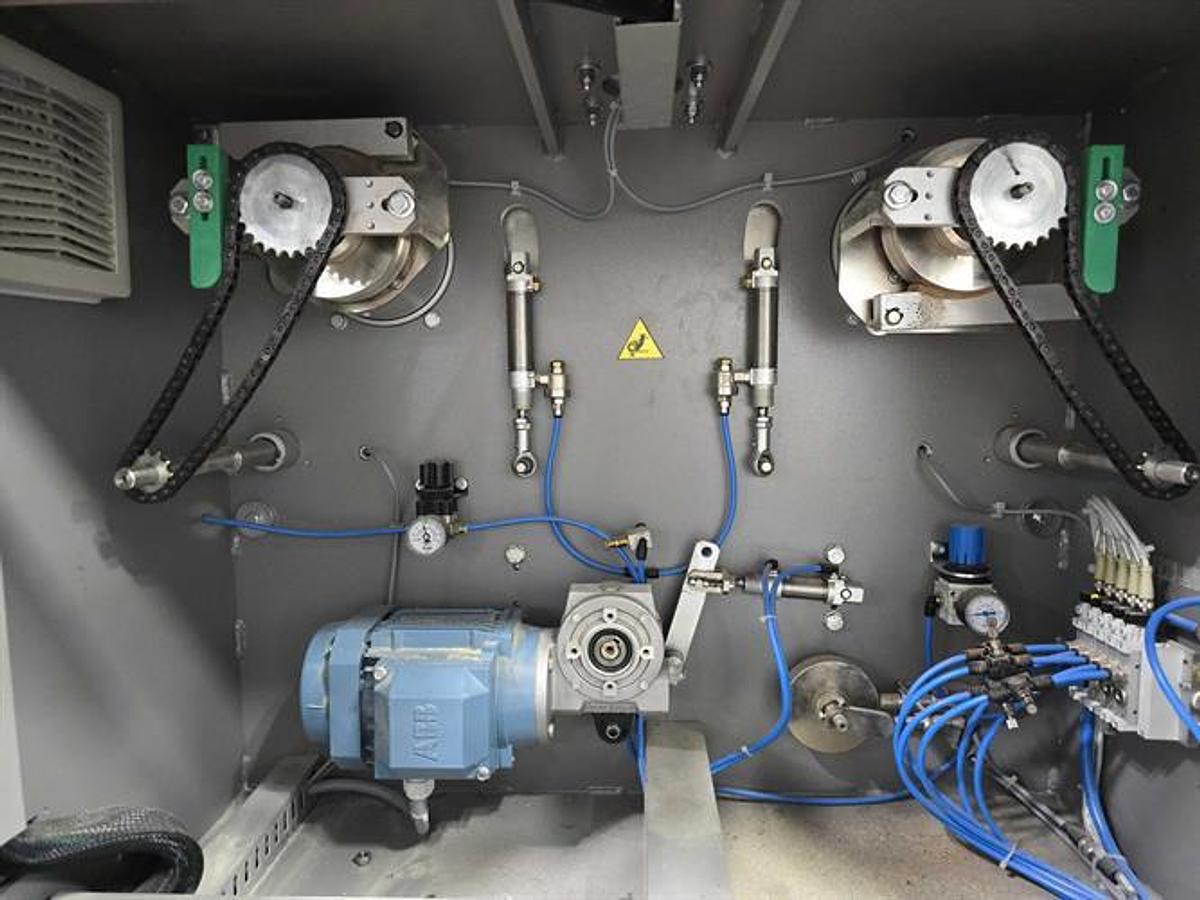 Used Schib High Speed Horizontal Flow Wrapper