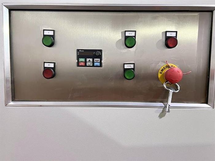 Used Loynds 300 mm Wide Rolling & Scoring Line for Chiclets