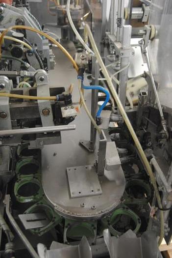 Used Arenco model AM2000 Hot Air Tube Filler and Sealer