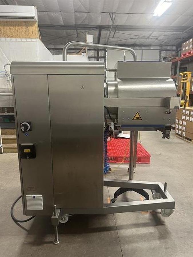 Used Sollich Model CF420 Cluster Former