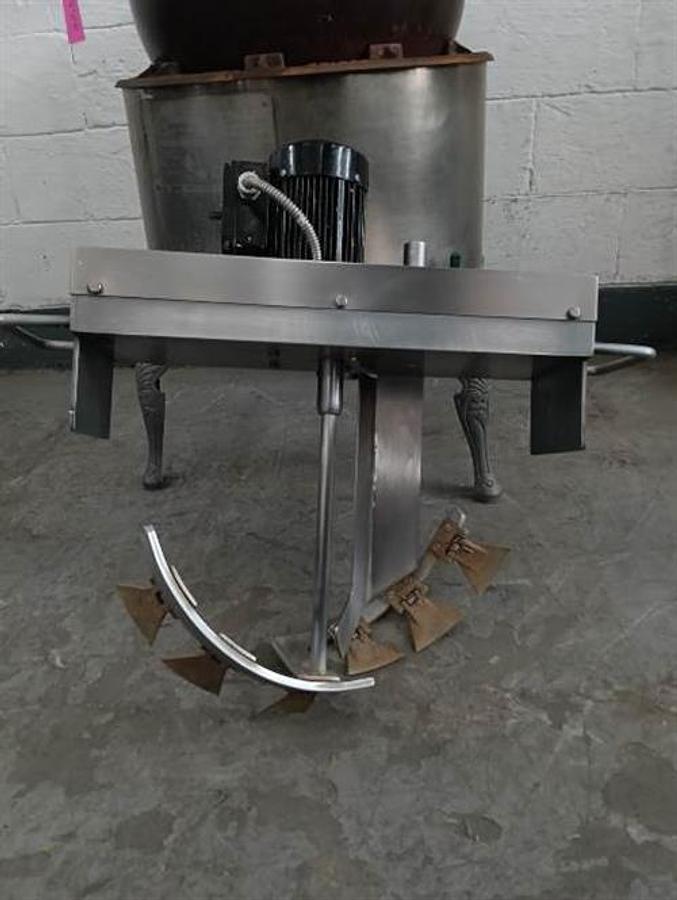 Used Savage #20 Gas Stove with Copper Kettle and Portable Agitator