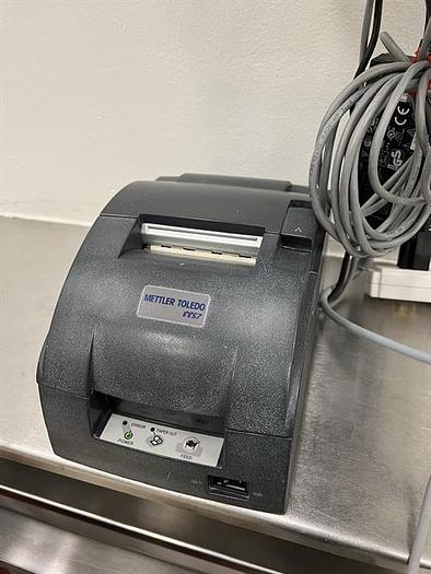 Used Mettler Toledo model IND560 24" long x 24" wide stainless steel floor scale