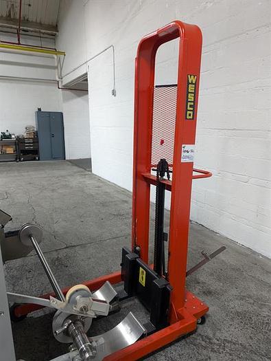 Used Klockner model LA-500 vertical strip packager