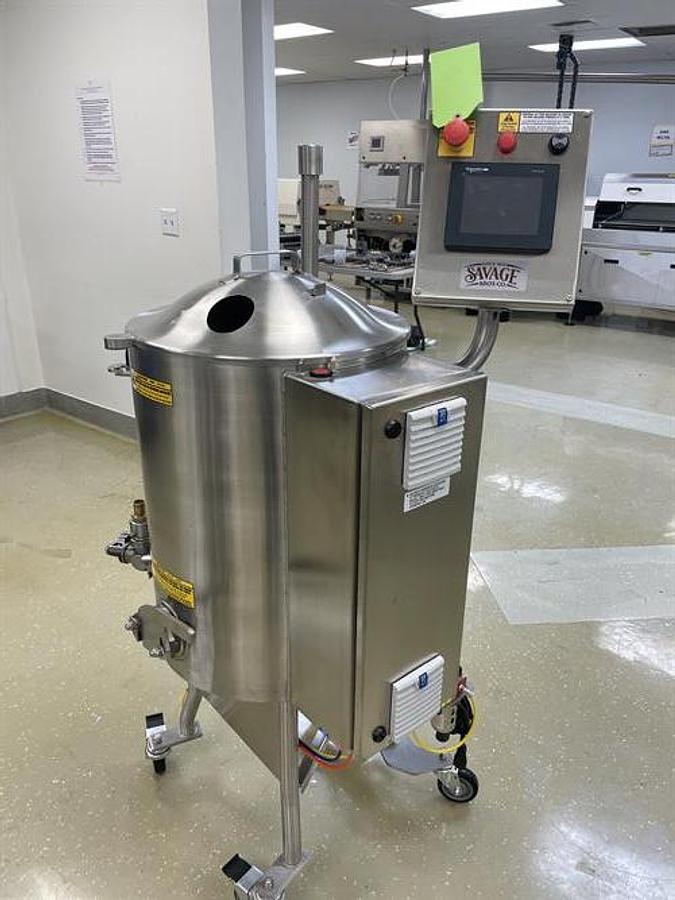 Used Savage 200 lb Stainless Steel Auto Tempering Chocolate Tank with Pump