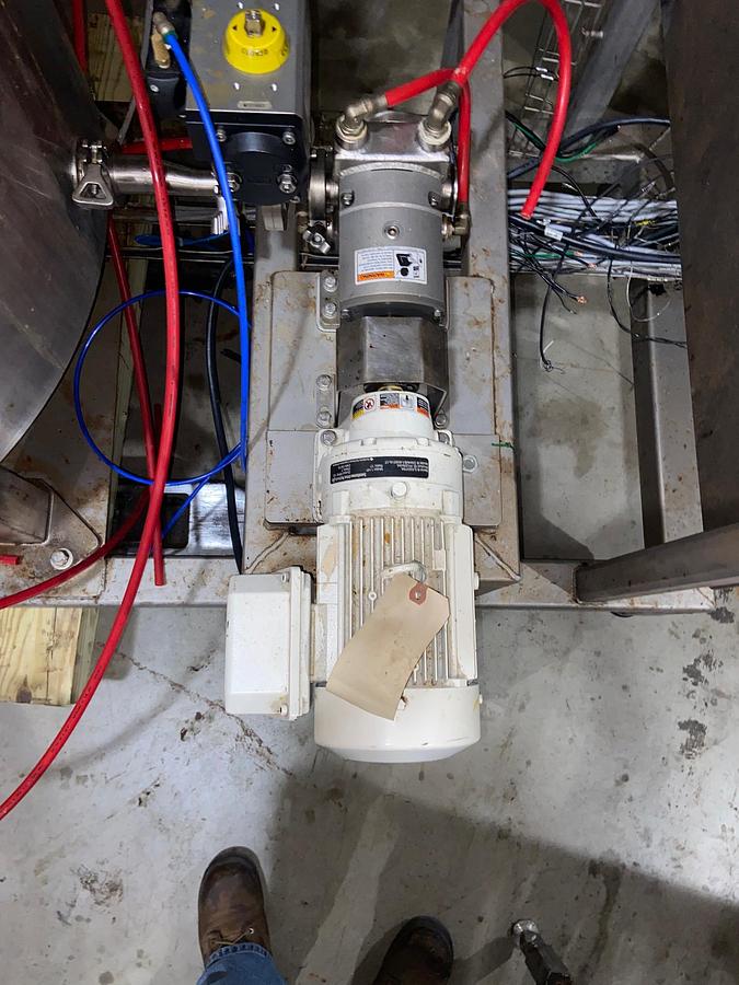 Used Savage 1250 lb SS Chocolate Melter with SS Jacketed Pump