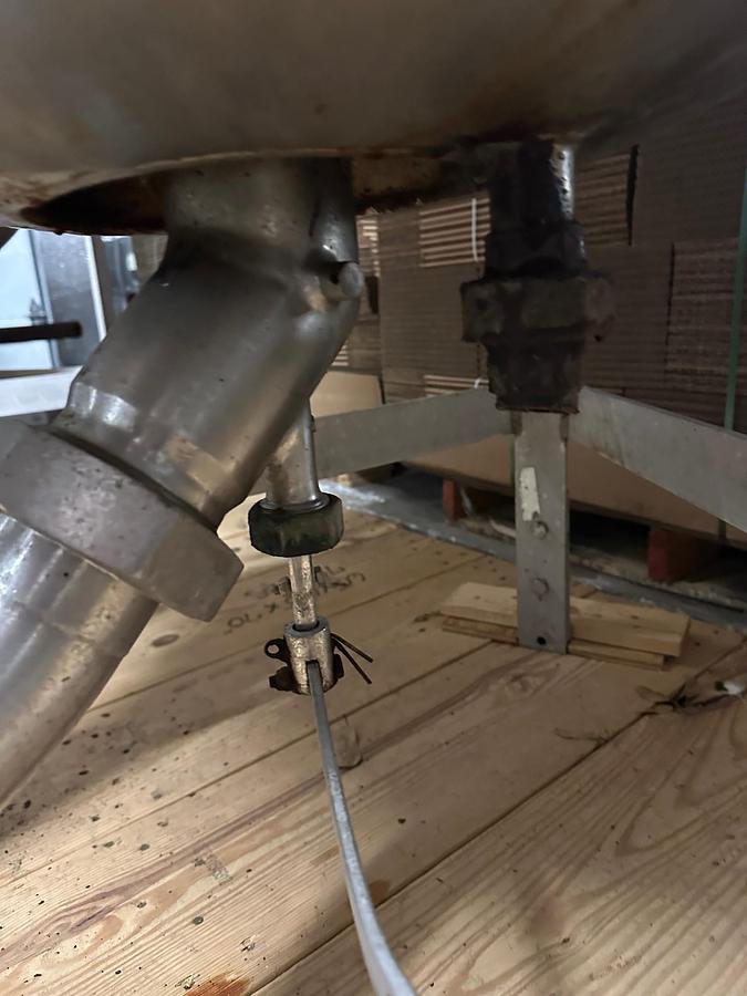 Used Lee 150 Gallon Stainless Steel Jacketed Cooking Kettle with Removable Basket