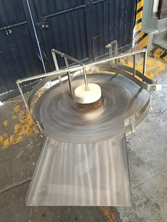 Used Cozzoli stainless steel 36”accumulating table
