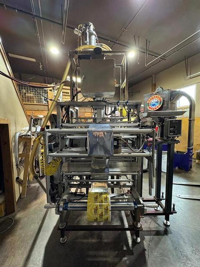 Used Unified Flex Hornet Vertical Form, Fill & Seal with Auger Filler