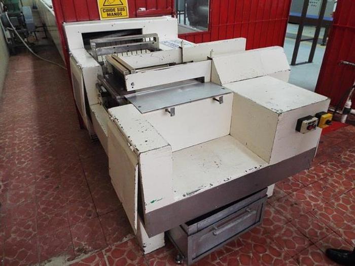 Used Delver 3-Layer Chocolate Mint Molding Plant
