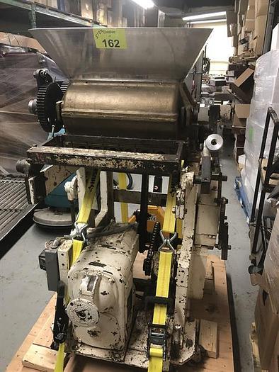 Usado 16" Wire Cut Extruder