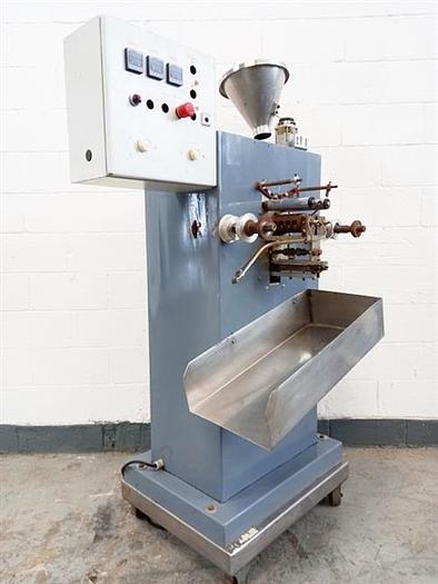 Used Dibago model DBB-4X Strip Packager - Vibratory