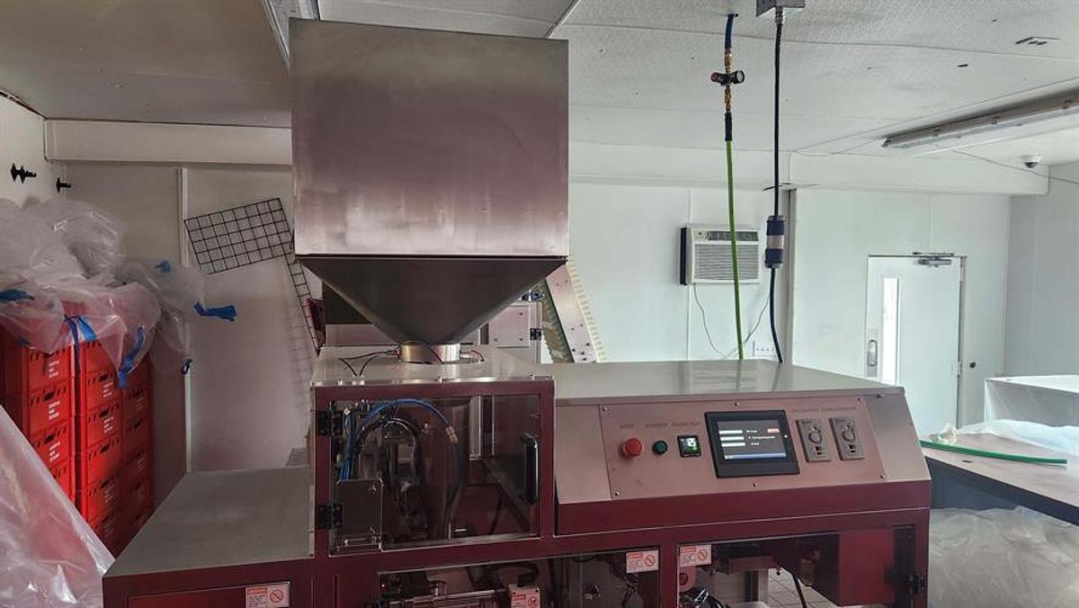 Used Shenzhen Ouya Industry Pre-made Pouch Machine with Scales