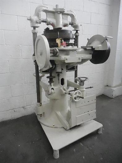 Used STOKES BB2 33-STATION TABLET PRESS