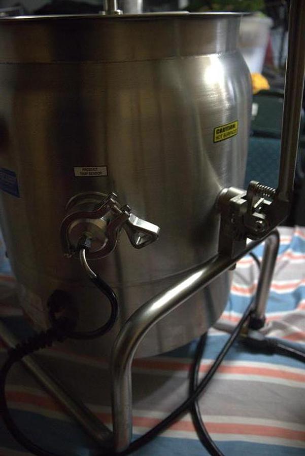 Used Savage 0937-50 5-Gallon SS Electric Fudge Mixing Kettle