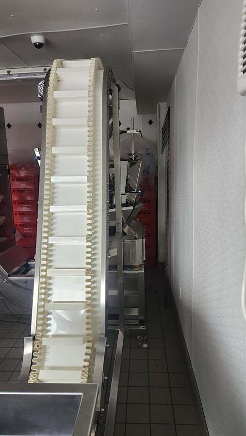 Used Shenzhen Ouya Industry Pre-made Pouch Machine with Scales