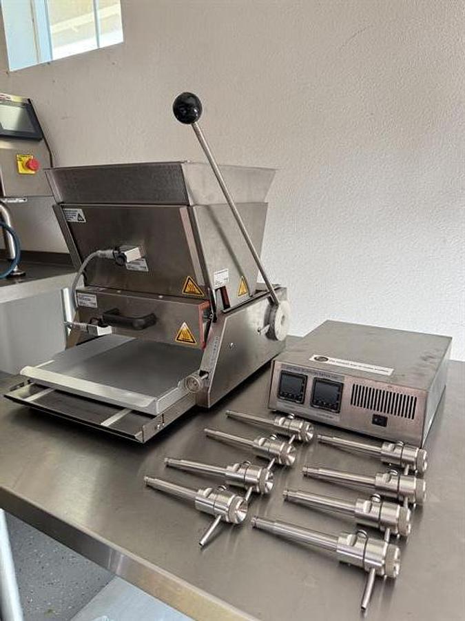 Used Truffly Made XL Universal Depositor