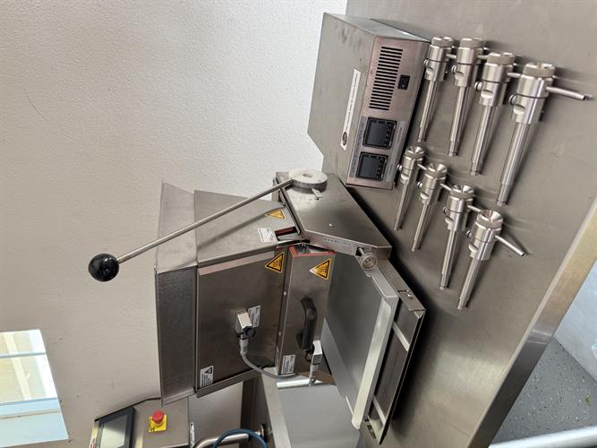 Used Truffly Made XL Universal Depositor