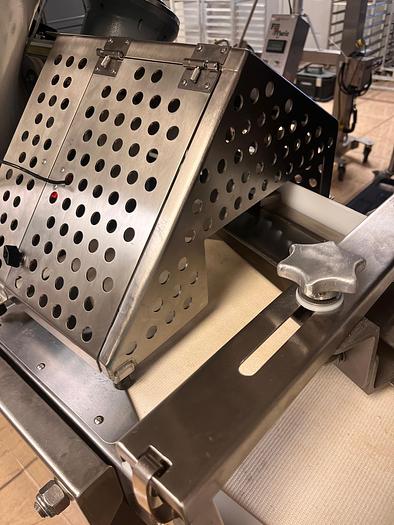 Used AM Manufacturing Model S302 Divider/Rounder