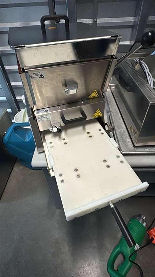 Used Truffly Made XL Universal Depositor