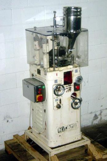 Used KILIAN MODEL RL 15-STATION TAB PRESS