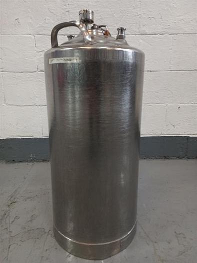 Used Stainless steel  10 gallon pressure tank