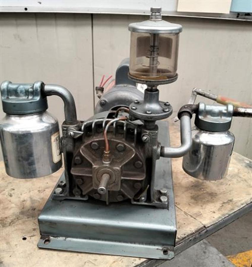 Used Carbon steel vacuum pump