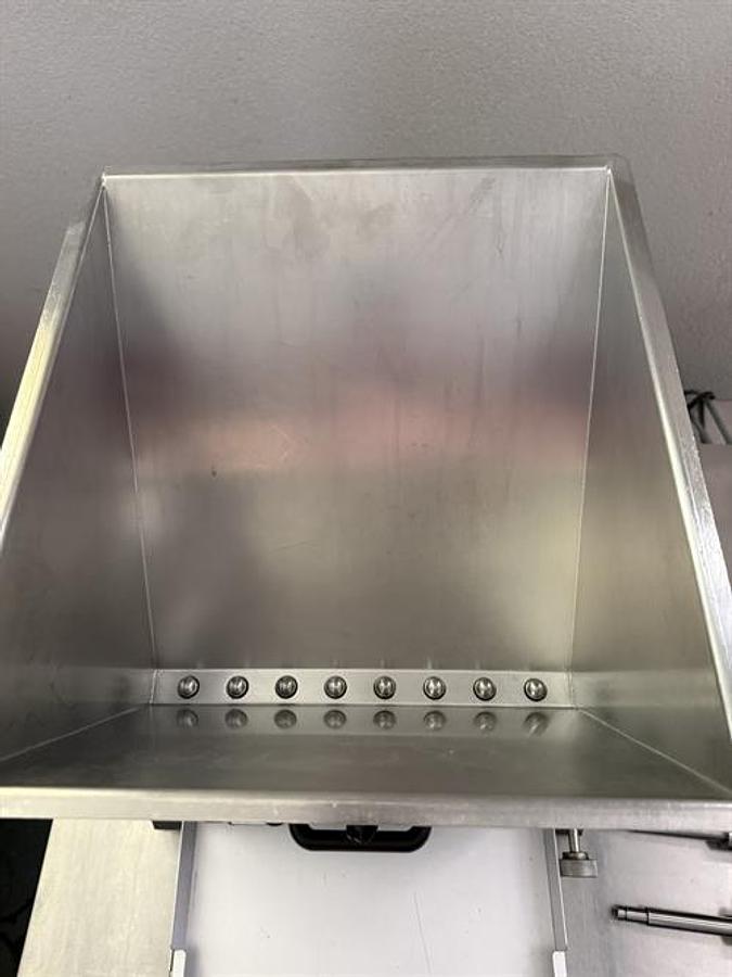 Used Truffly Made XL Universal Depositor