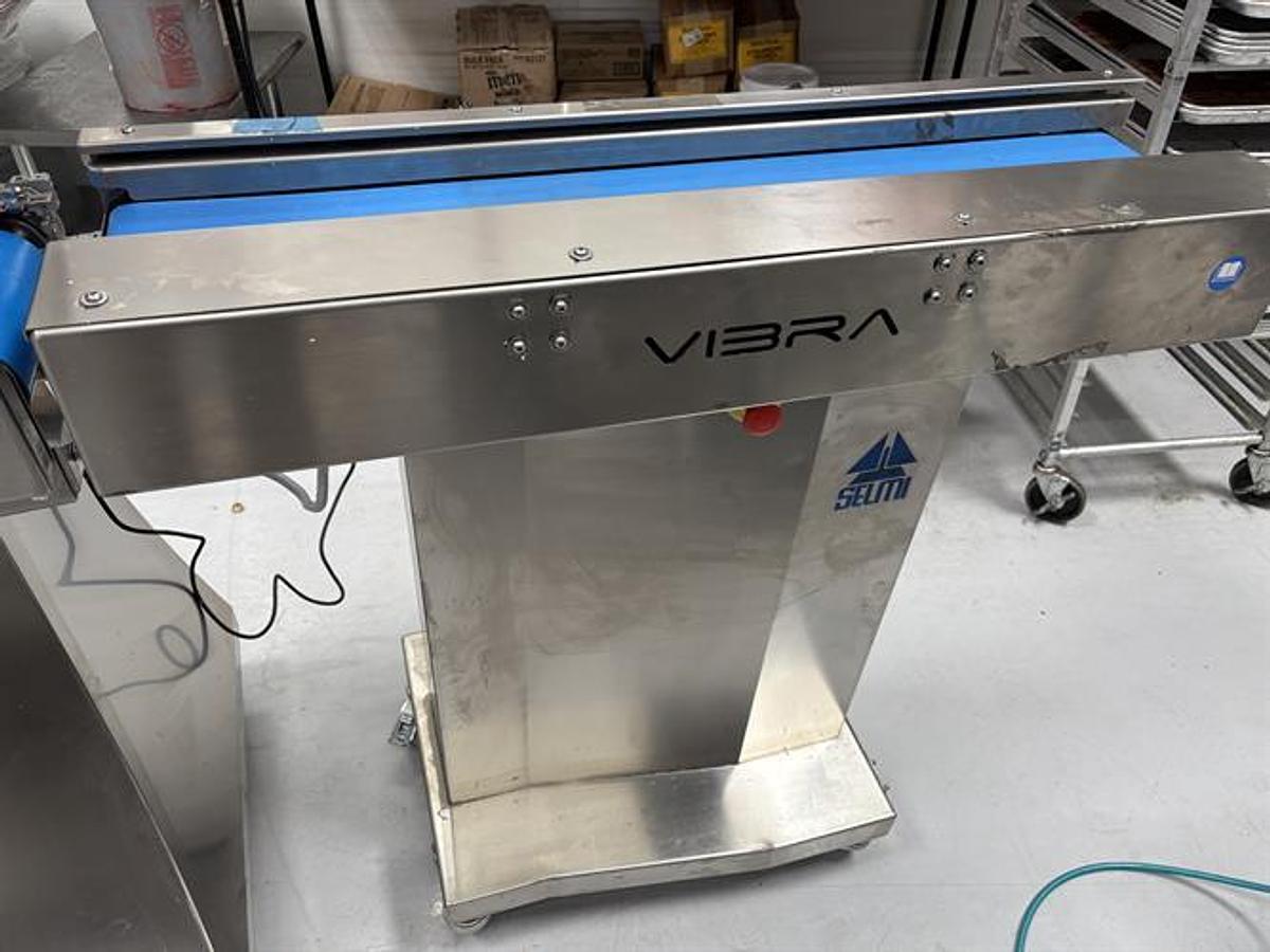 Used Selmi One Shot Depositor w Mold Loader & Vibra