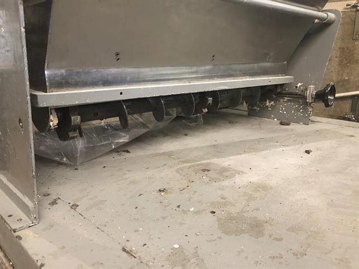 Used Kreuter type PBV 32" Inclusion Applicator