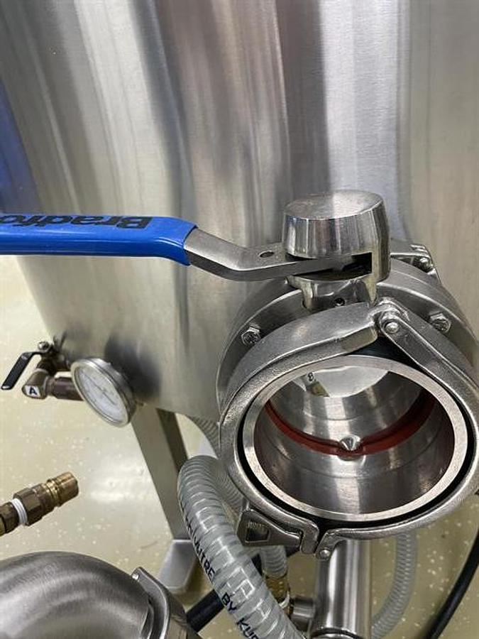 Used Savage 1250-lb Stainless Steel Chocolate Melter with Stainless Steel jacketed Pump