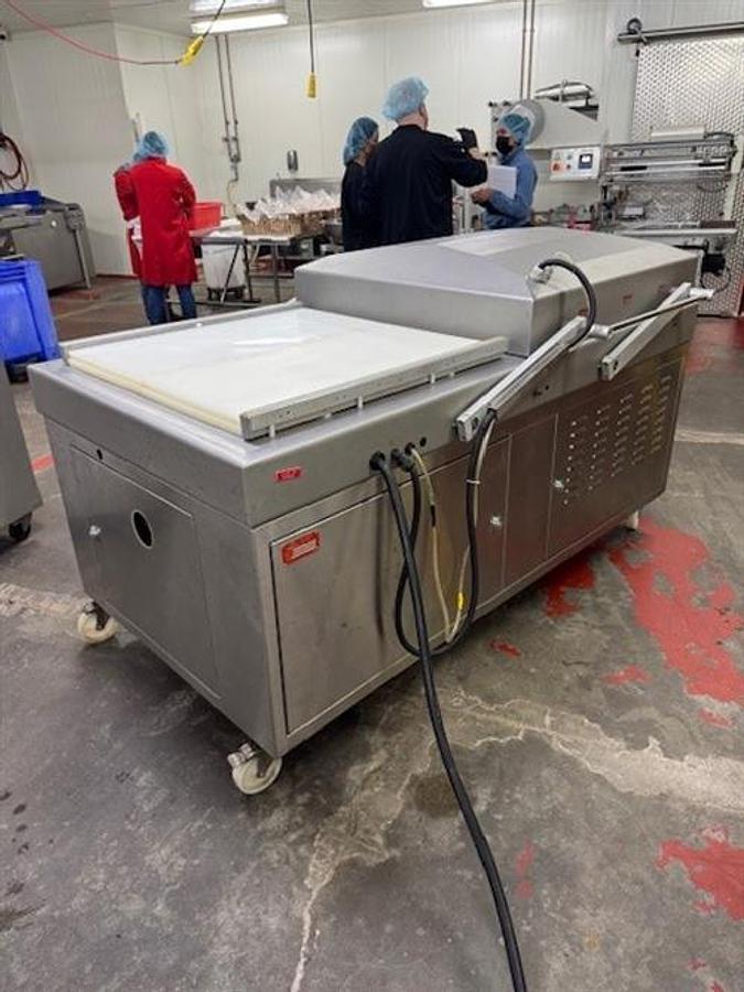 Used Ultra Source Ultravac 880 vacuum packager & Henkelman DT 100 diptank