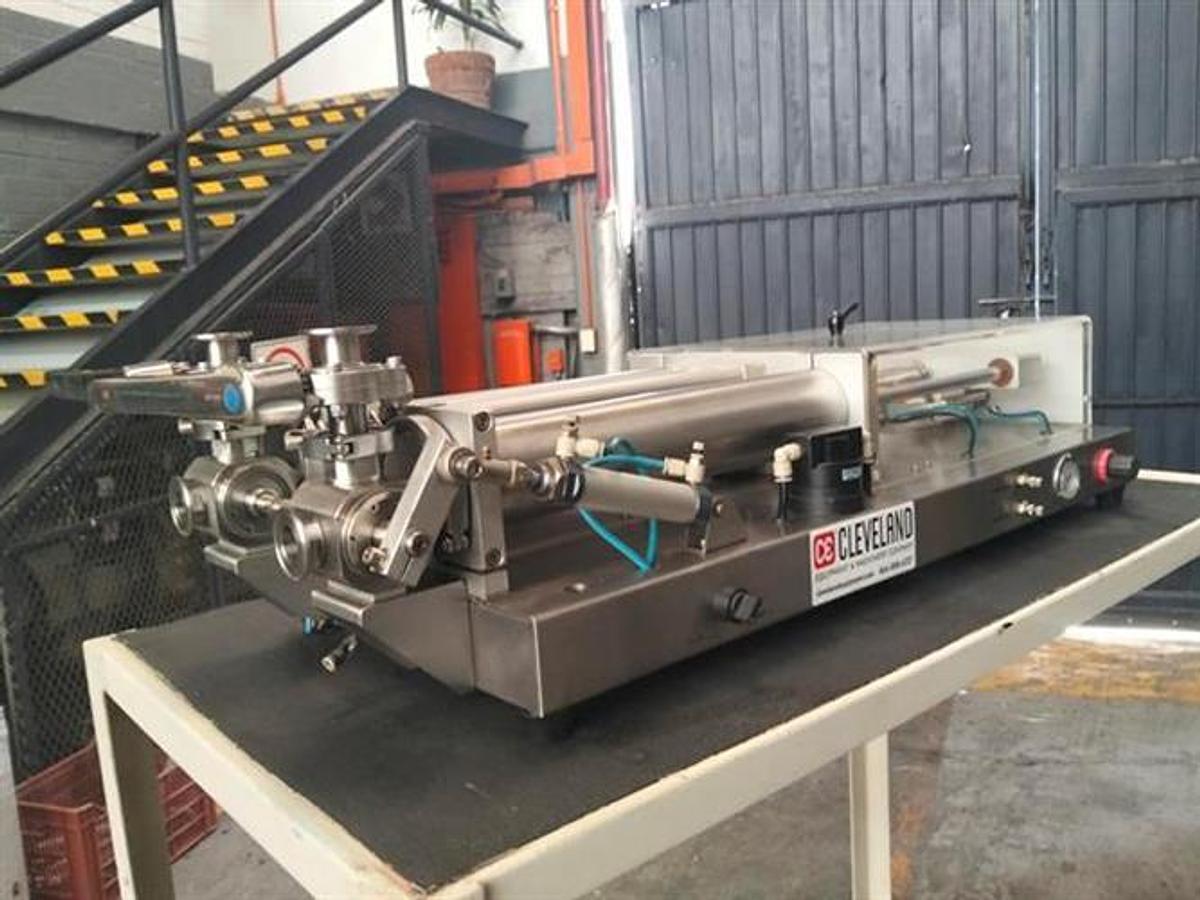 Used Cleveland model SGP-D-1002 stainless steel piston filler
