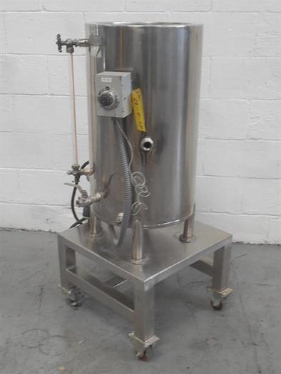 Used Thomas Burkhard stainless steel 9 gallons tank.